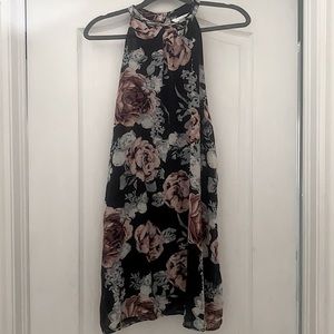 NWOT - Cute high neck floral dress.